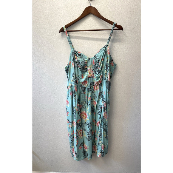 Torrid Challis Dress Plus Size 3 3X Green Floral Skull Print Whimsygoth Pin up - Picture 1 of 7